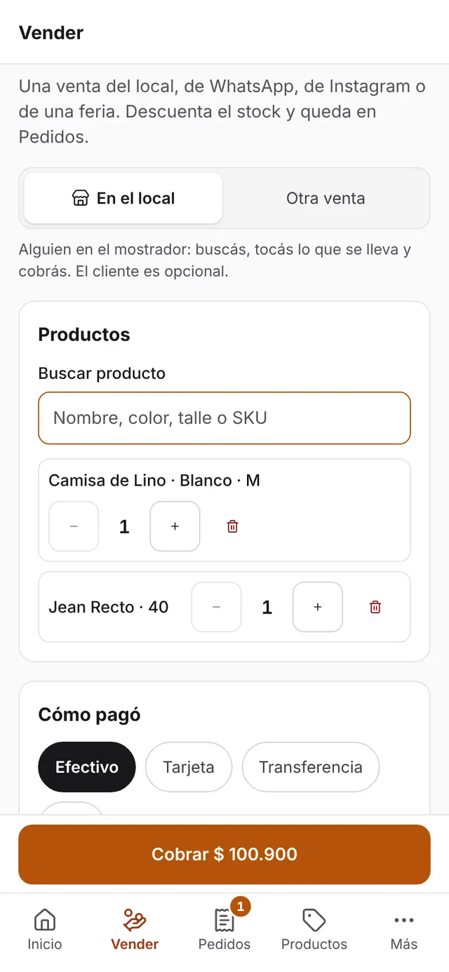 Una venta en el local desde el celular, con el botón para cobrar